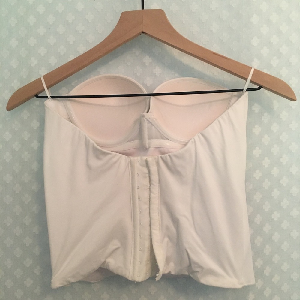 Seamless Lightweight Bustier - Picture 4 of 5